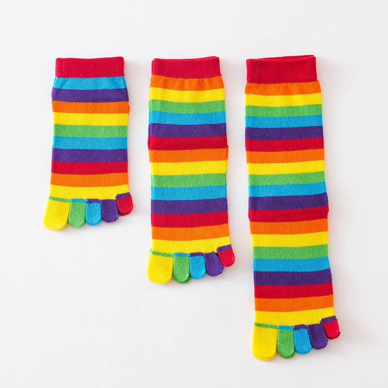 Women's Socks Rainbow Striped  - Toe Sock Split recension och pris