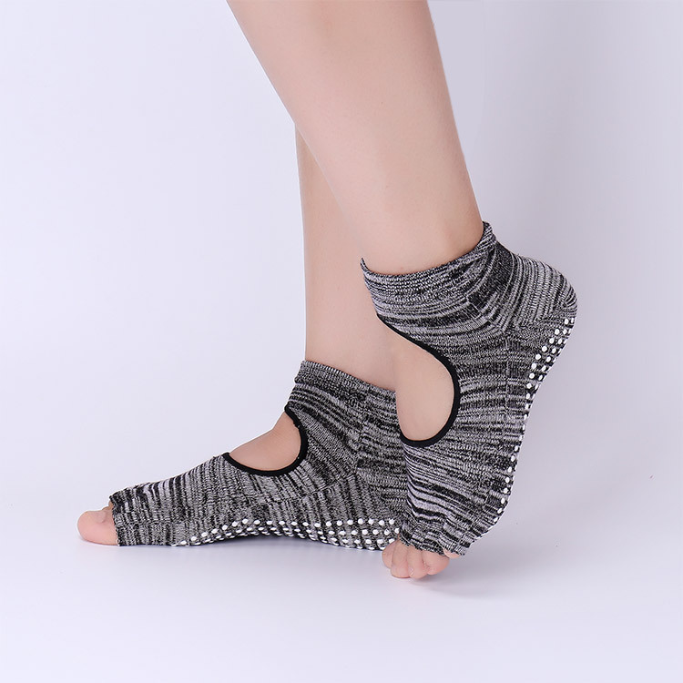 Non-Slip Yoga Socks with Grips - Grip Sock Yoga recension och pris